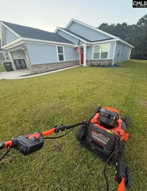Exterior - 724 Sinker Ln, Santee, SC 29142 photo 9 of 9