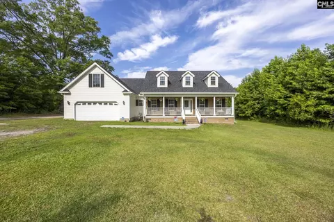 1135 Black River Rd, Camden, SC 29020