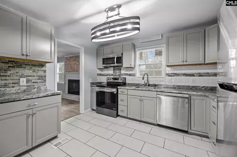 7819 Charles Towne Dr, Columbia, SC 29209