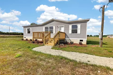 1068 Preference Rd, Saint Matthews, SC 29135