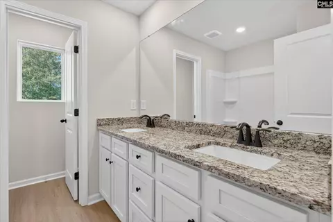 Bath - 2017 Crimson Glow Ct, Gilbert, SC 29054 photo 1 of 2