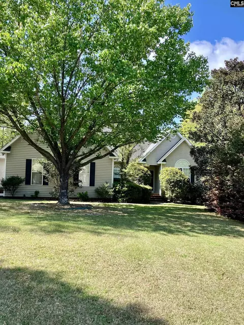 129 Athena Ln, Lexington, SC 29072