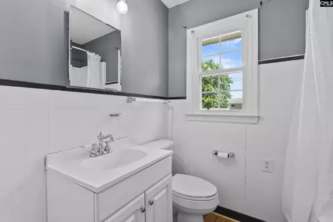 607 E Hampton, Olanta, SC 29114 photo 14