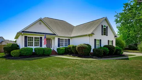 26 Remington Dr, Lugoff, SC 29078