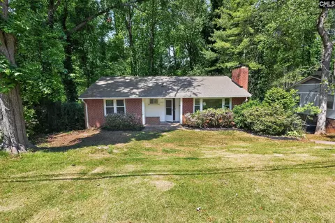112 Applewood Ln, Spartanburg, SC 29307