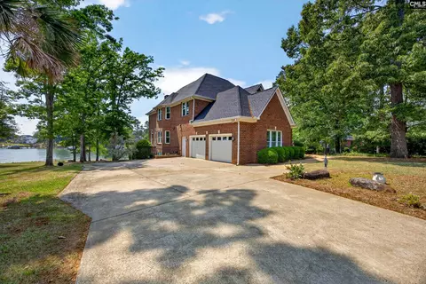 Exterior - 104 Turtle Pointe Ct, Chapin, SC 29036 photo 2 of 7