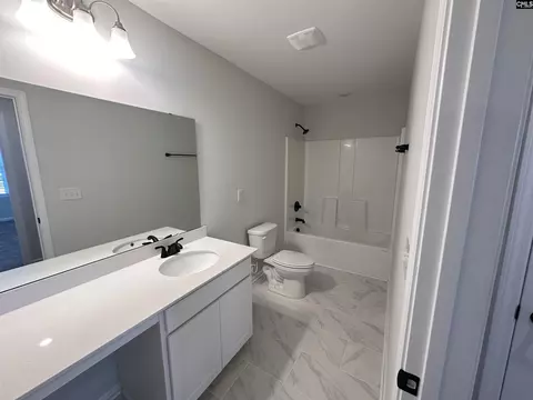 Bath - 418 Eclipse Ln, Elgin, SC 29045 photo 5 of 6