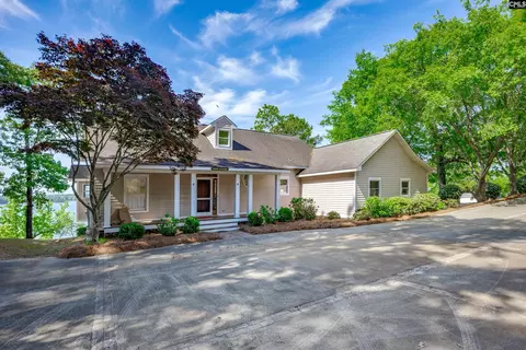 2577 Harbor View Rd, Camden, SC 29020