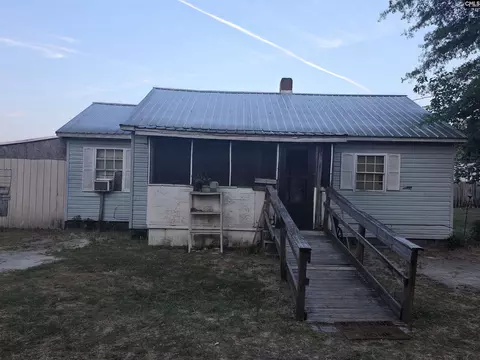111 Stevefelkel Dr, Orangeburg, SC 29115