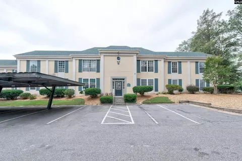 3600 Chateau Dr #H-217, Columbia, SC 29204