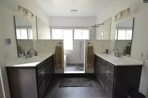 Bath - 388 Sessions Rd, Elgin, SC 29045 photo 1 of 7