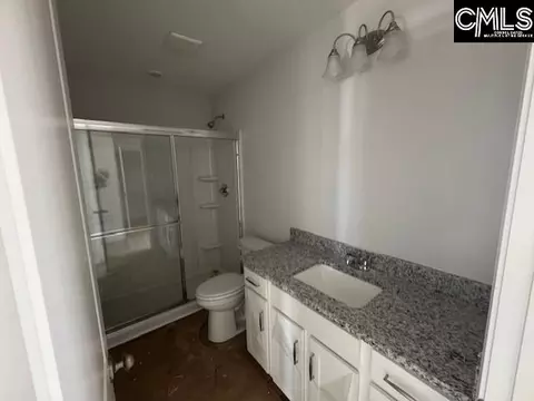 Bath - 6017 Edgemont Ct, Elgin, SC 29045 photo 3 of 3