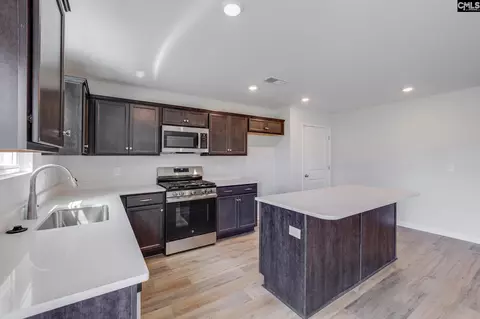 Kitchen - 6008 Edgemont Ct, Elgin, SC 29045 photo 1 of 2