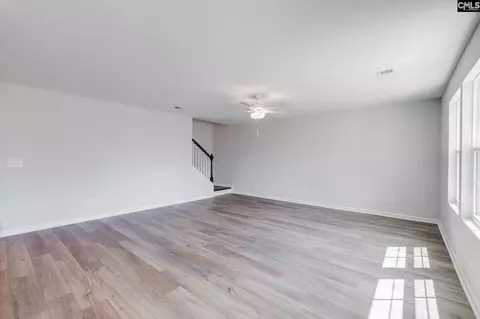 Living - 6008 Edgemont Ct, Elgin, SC 29045 photo 2 of 4