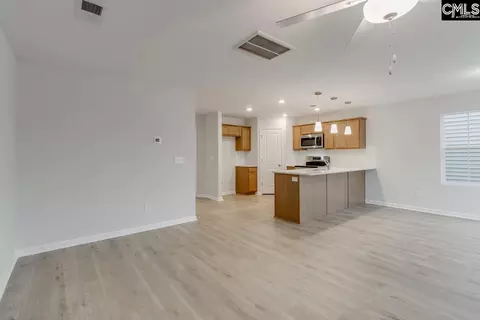 Living - 3107 Crescent Corner Dr, Elgin, SC 29045 photo 3 of 5