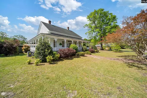 131 Pine St, Salley, SC 29137