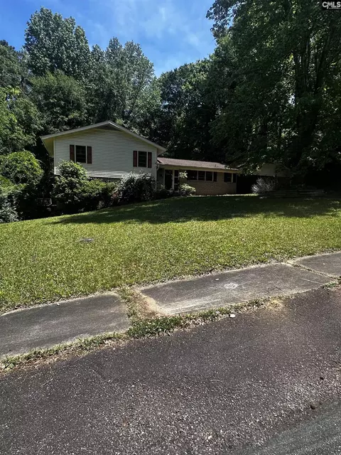 3 N Zion St N #1, Winnsboro, SC 29180