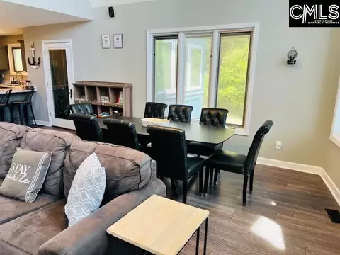 Dining - 1072 Vansant Rd, Leesville, SC 29070 photo 2 of 2