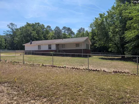 5834 Old Leesburg Rd, Hopkins, SC 29061