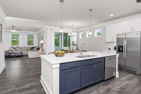 Kitchen - 643 Shining Sun Ct, Gilbert, SC 29054 photo 3 of 7