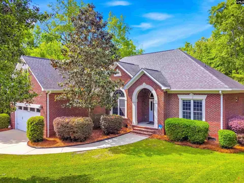 186 Greenside Dr, Lexington, SC 29072