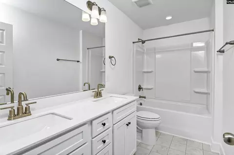 Bath - 517 Frosty Ln, Lexington, SC 29072 photo 5 of 6