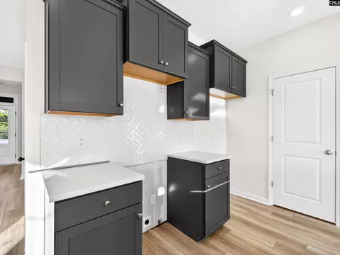 Kitchen - 150 Odell Dr, Cayce, SC 29033 photo 5 of 5