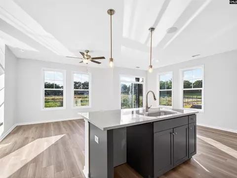 Kitchen - 150 Odell Dr, Cayce, SC 29033 photo 3 of 5