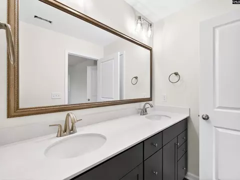 Bath - 150 Odell Dr, Cayce, SC 29033 photo 6 of 6