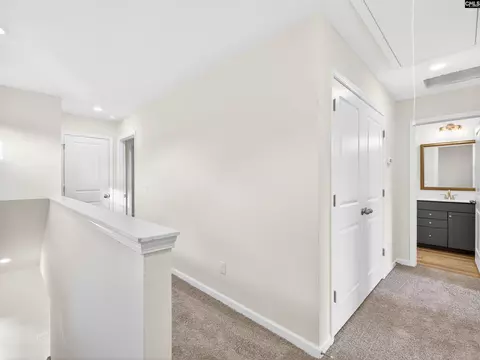 Entry Way - 150 Odell Dr, Cayce, SC 29033 photo 5 of 7