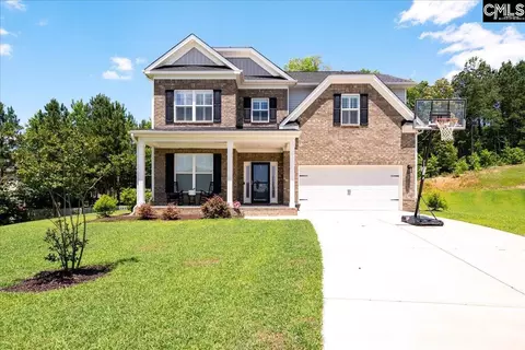 39 Hanging Leaf Ct, Blythewood, SC 29016