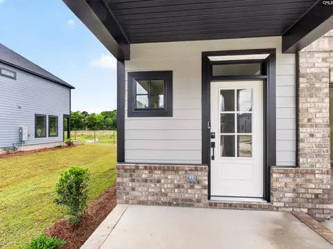 Exterior - 146 Odell Dr, Cayce, SC 29033 photo 2 of 8