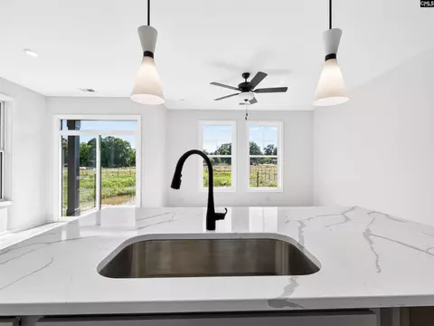 Kitchen - 146 Odell Dr, Cayce, SC 29033 photo 4 of 5