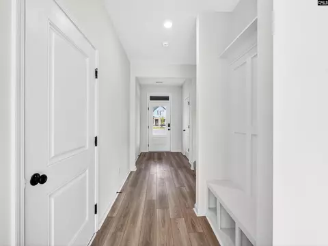 Entry Way - 146 Odell Dr, Cayce, SC 29033 photo 2 of 6
