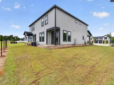 Exterior - 146 Odell Dr, Cayce, SC 29033 photo 5 of 8