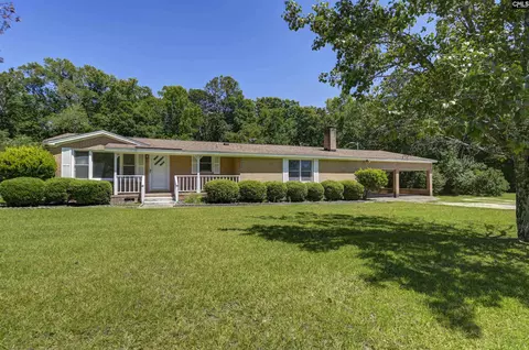 301 Amicks Ferry Rd, Chapin, SC 29036