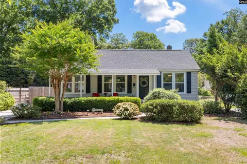 612 Dogwood St, Columbia, SC 29205