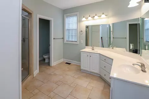 Bath - 2647 Old Charleston Rd, Gilbert, SC 29054 photo 1 of 7