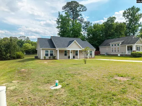 176 St Andrews Place Rd NW, Columbia, SC 29210