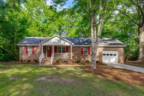 27 Westover Ave, Lugoff, SC 29078