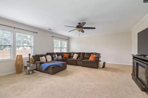 Living - 1773 Nicholas Dr, Sumter, SC 29154 photo 1 of 2