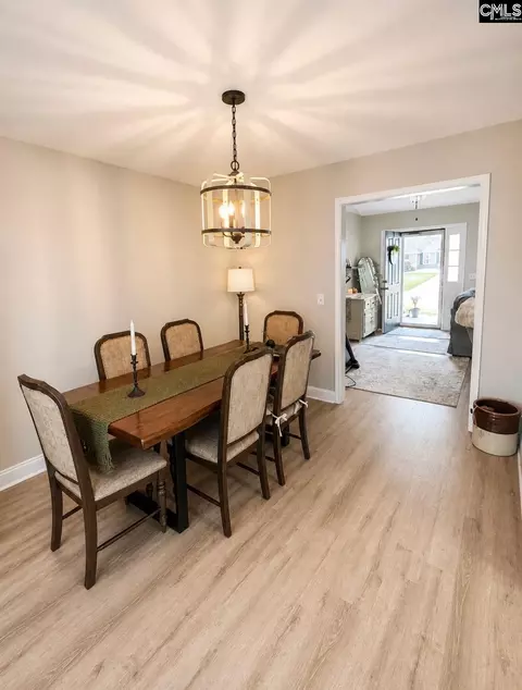 Dining - 3150 Oleander Dr, Sumter, SC 29154 photo 1 of 2