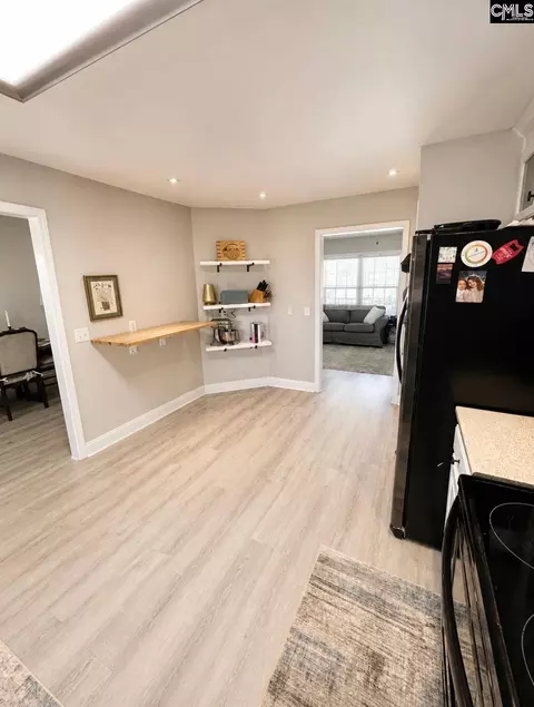 Kitchen - 3150 Oleander Dr, Sumter, SC 29154 photo 1 of 3
