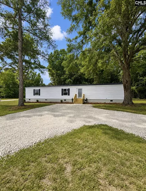 7101 Dorange Rd, Reevesville, SC 29471