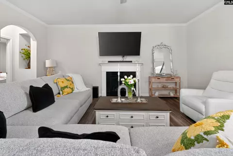 Living - 401 Layup Cir, Elgin, SC 29045 photo 2 of 2