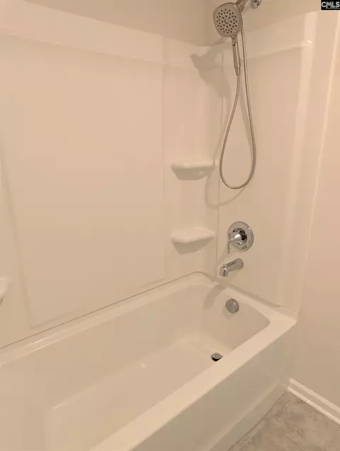Bath - 401 Layup Cir, Elgin, SC 29045 photo 5 of 5