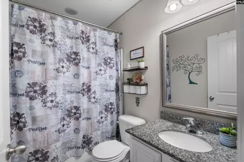 Bath - 21 Regal Dr, Elgin, SC 29045 photo 3 of 3