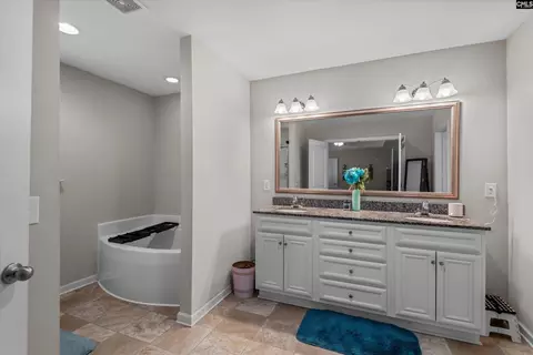 Bath - 21 Regal Dr, Elgin, SC 29045 photo 1 of 3
