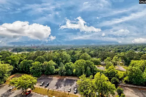 1825 St Julian #18 E, Columbia, SC 29204