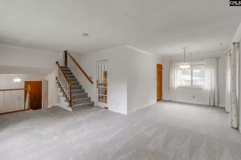 Living - 140 Wayne Mccaw Rd, Irmo, SC 29063 photo 2 of 5